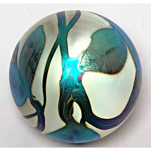 Vintage Signed Daniel Lotton 1982 Blue Green Iridescent Leaf & Vine Paperweight